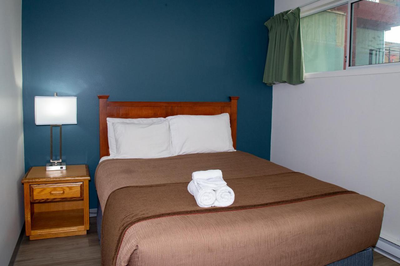 פנטיקטון Spanish Villa Resort מראה חיצוני תמונה
