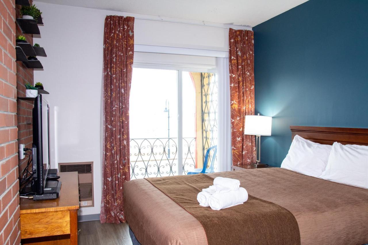 פנטיקטון Spanish Villa Resort מראה חיצוני תמונה